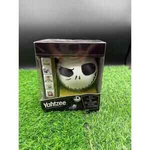 Yahtzee Usaopoly - Tim Burton's The Nightmare Before Christmas